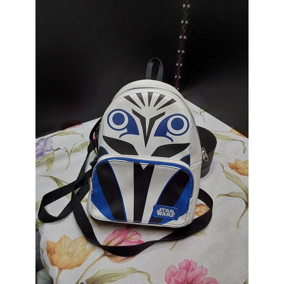 FUNKO Star Wars Bo-Katan Kryze Backpack tiny flaw READ Disney - Picture 2 of 7